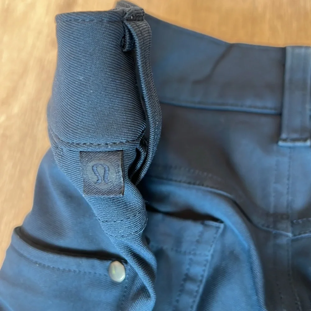 Lululemon Commission Pants